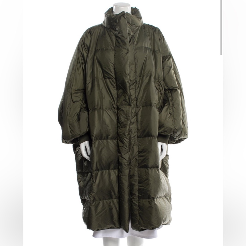 Cynthia Rowley Down Coat w/ Tags not attached